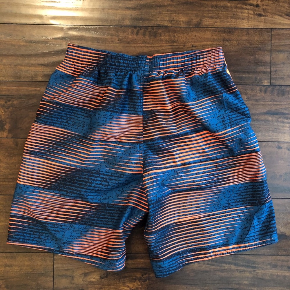 Nike swim trunks/shorts - Picture 2 of 3